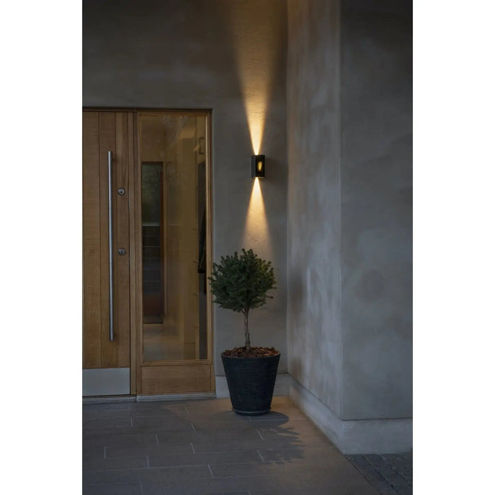 Konstsmide 7866-370 : Cremona Wallamp Dark Grey with Animated LED Flame, 2x 3W LED Incl. Remote Konstsmide