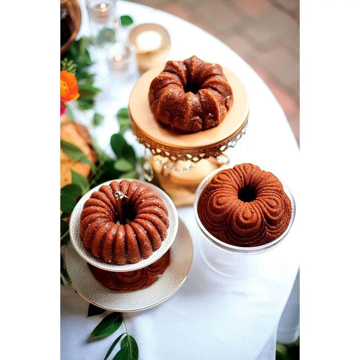 Nordic ware outlet quartet bundt pan